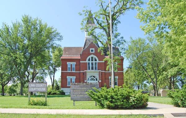 Linn County Courthouse in Mound City, Kansas by Kathy Alexander.