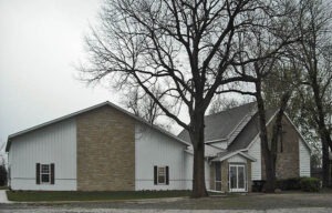 Hesper Friends Church southeast of Eudora, Kansas, courtesy Wikipedia.