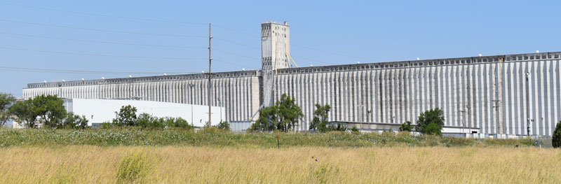 Hutchinson, Kansas Large Grain Elevator