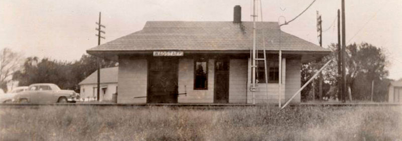 Missouri Pacific Railroad Depot in Wagstaff, Kansas by H. Killam, 1958.