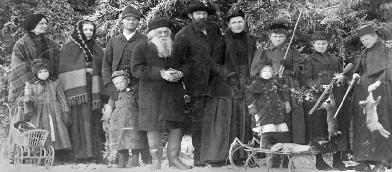Ernest Valenton De Boissiere with French families, 1889