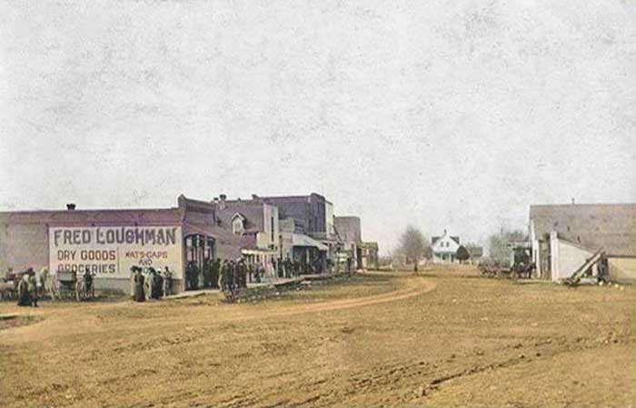 Blue Mound, Kansas, 1912. Colorized