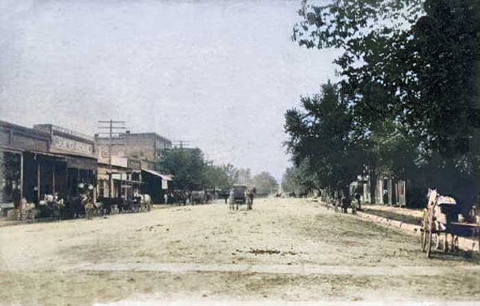 Elk City, Kansas in 1907. Colorized.