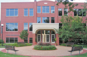 Administration Building at Hesston College, courtesy of Wikipedia.