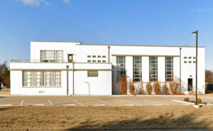 Old Washington Elementary School in Independence, Kansas courtesy Google Maps.