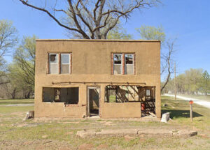 Old business building in Drury, Kansas, courtesy of Google Maps.