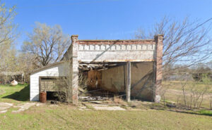 An old commercial building in Riverdale, Kansas, courtesy Google Maps.