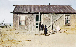 A sod house in Hamilton County, Kansas.