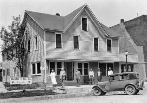 Burnett Hotel in Colony, Kansas, 1915.