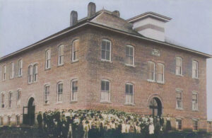 Big-4-Four Consolidated District No. 1 school in Morehead, Kansas, 1907.