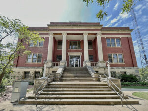 Chautauqua County Courthouse in Sedan, Kansas, courtesy Wikipedia.