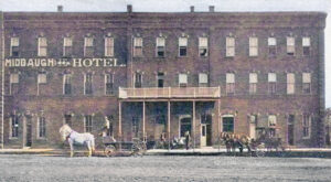 Middaugh Hotel in Columbus, Kansa