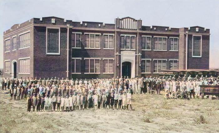 Jennings School, 1923. Jennings School, 1923.